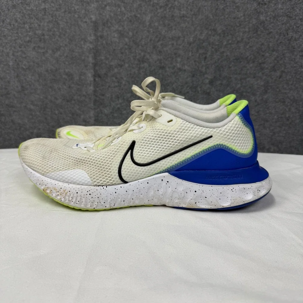 Nike renew run